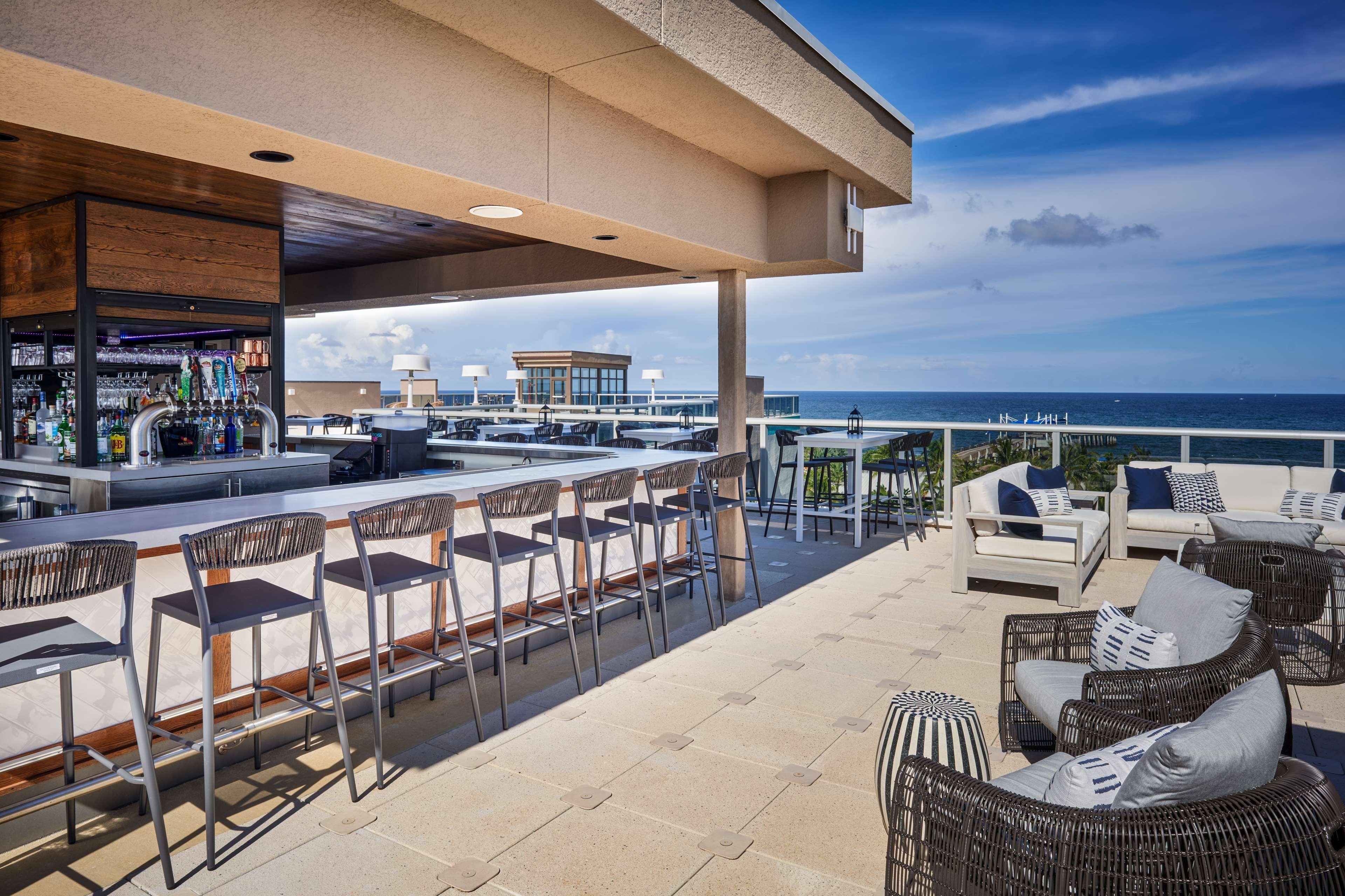 Tru By Hilton Pompano Beach Pier Exterior photo