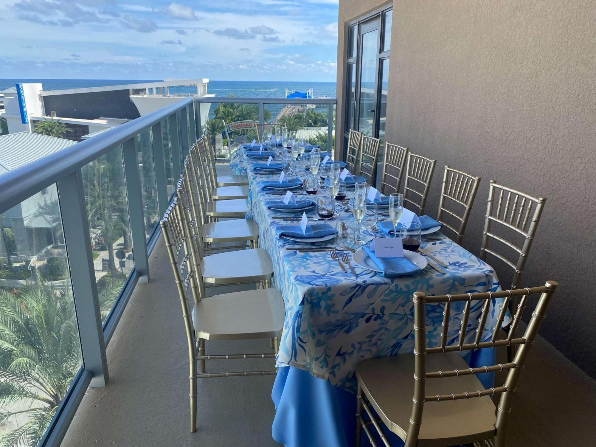 Tru By Hilton Pompano Beach Pier Exterior photo